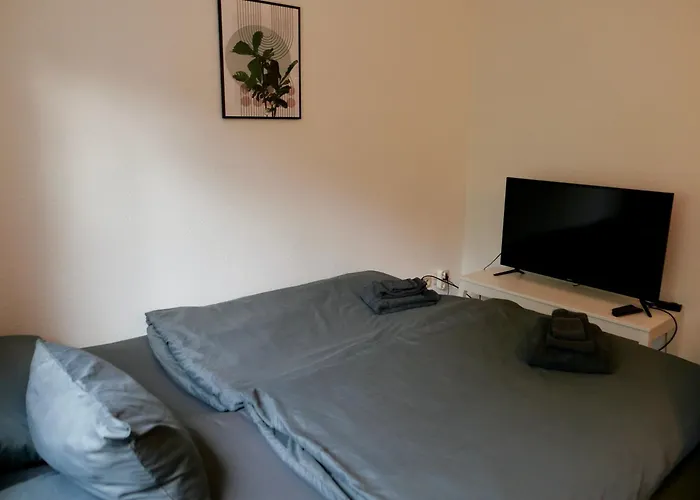 Schoenes Apartment Mit Terrasse Im Steingarten